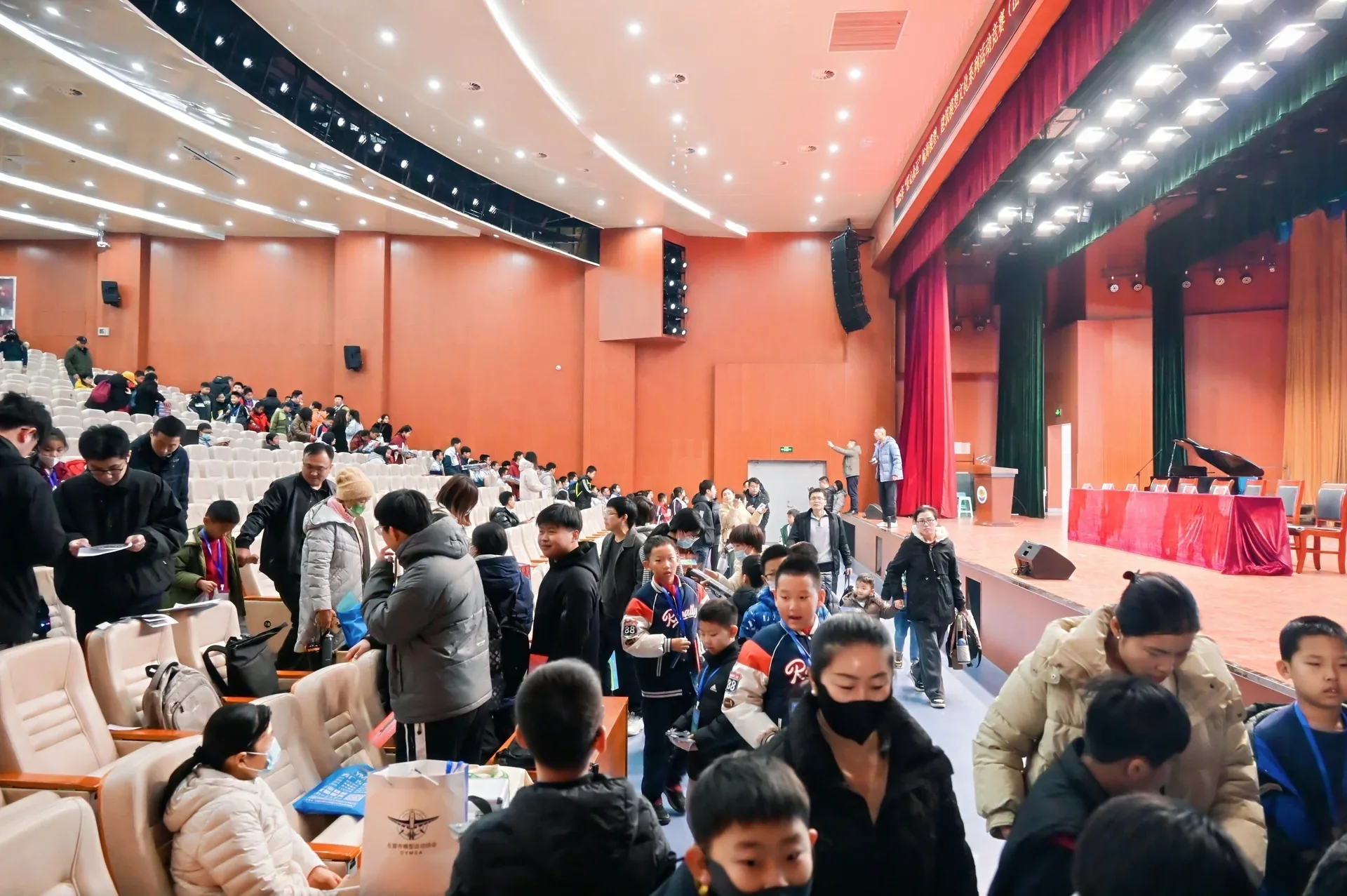 2025 年赛事现场照片(11 月 29 日)